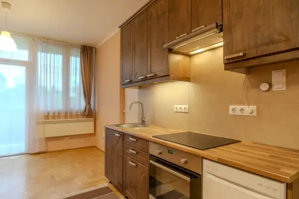 Kiadó tégla lakás, Budapest, XIV. kerület 2 szoba 42 m² 200 E Ft/hó