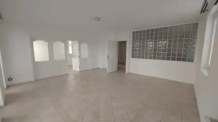 Kiadó tégla lakás, Budapest, XIV. kerület 3 szoba 78 m² 320 E Ft/hó