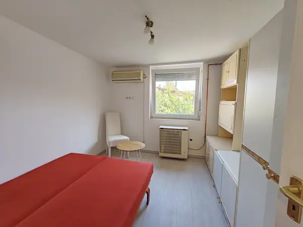 Kiadó tégla lakás, Budapest, XXI. kerület 1 szoba 30 m² 160 E Ft/hó