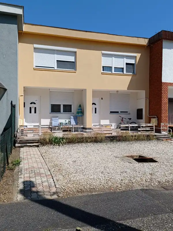 Kiadó tégla lakás, Bük-Bükfürdő 2 szoba 69 m² 160 E Ft/hó