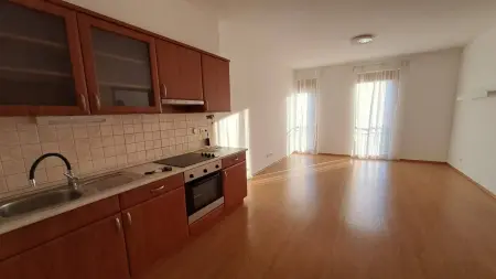 Kiadó tégla lakás, Dorog 2 szoba 48 m² 150 E Ft/hó