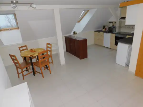 Kiadó tégla lakás, Eger 3 szoba 60 m² 150 E Ft/hó