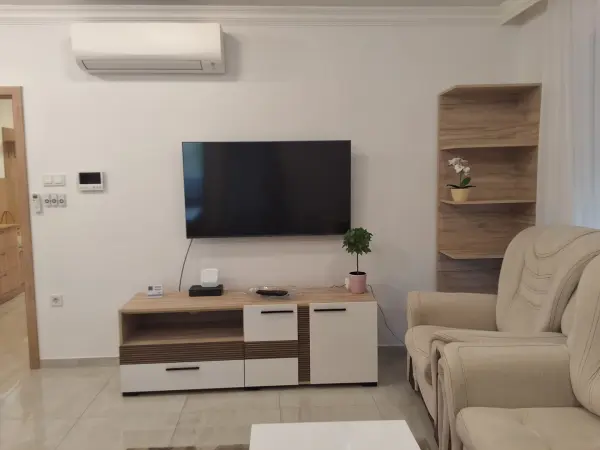 Kiadó tégla lakás, Hajdúböszörmény 3 szoba 75 m² 350 E Ft/hó