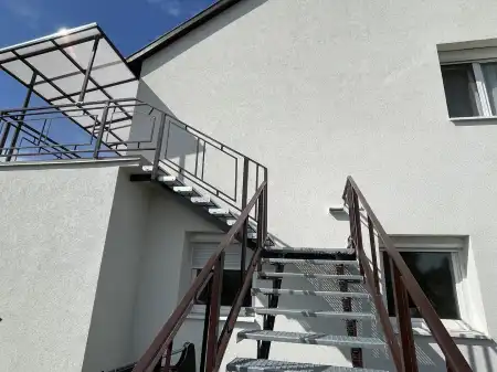 kiadó tégla lakás, Kecskéd