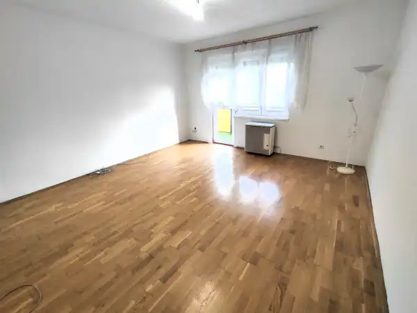 Kiadó tégla lakás, Mohács 2 szoba 52 m² 100 E Ft/hó