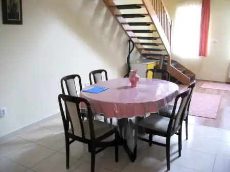 Kiadó tégla lakás, Mohács 4 szoba 110 m² 170 E Ft/hó