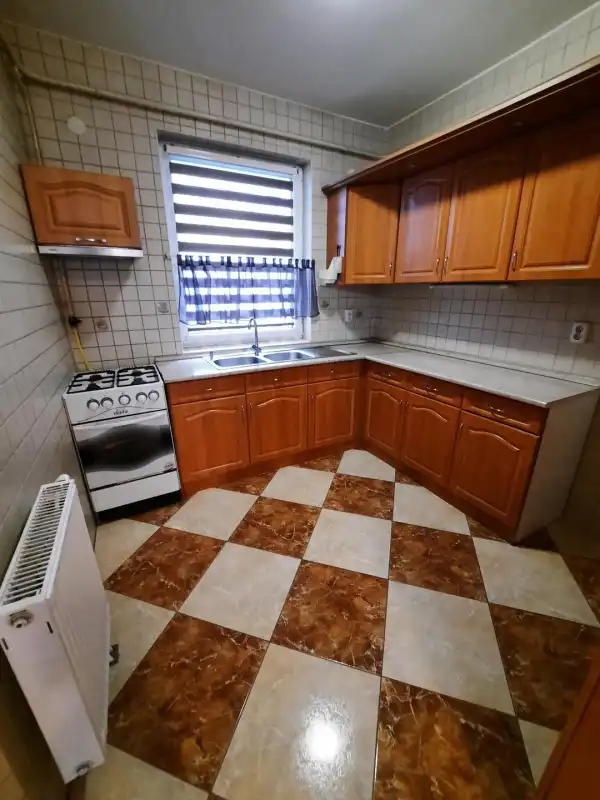 Kiadó tégla lakás, Nyíregyháza 1+1 szoba 42 m² 120 E Ft/hó