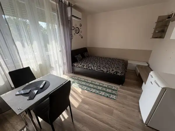 Kiadó tégla lakás, Nyíregyháza 1 szoba 27 m² 85 E Ft/hó