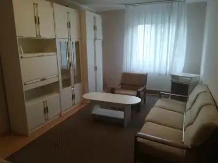 kiadó tégla lakás, Nyíregyháza