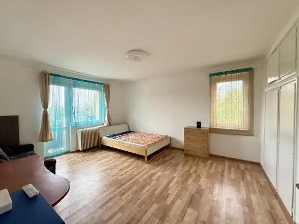 Kiadó tégla lakás, Oroszlány 1 szoba 38 m² 110 E Ft/hó
