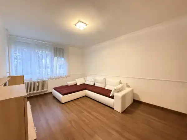 Kiadó tégla lakás, Oroszlány 2 szoba 54 m² 150 E Ft/hó