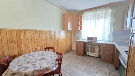 Kiadó tégla lakás, Paks 2 szoba 52 m² 200 E Ft/hó