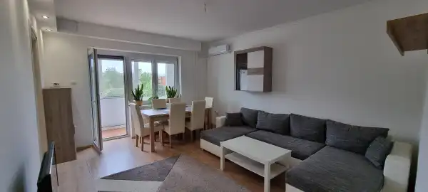 Kiadó tégla lakás, Paks 3 szoba 67 m² 265 E Ft/hó