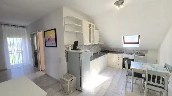 Kiadó tégla lakás, Paks 2+1 szoba 70 m² 200 E Ft/hó