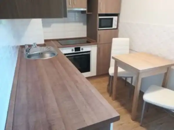 Kiadó tégla lakás, Pécs 2 szoba 54 m² 180 E Ft/hó