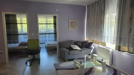 Kiadó tégla lakás, Pécs 1+2 szoba 50 m² 200 E Ft/hó