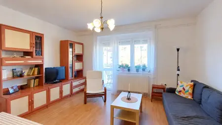 Kiadó tégla lakás, Salgótarján 2 szoba 51 m² 130 E Ft/hó