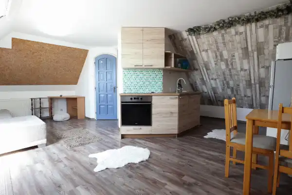 Kiadó tégla lakás, Szeged 1 szoba 35 m² 150 E Ft/hó