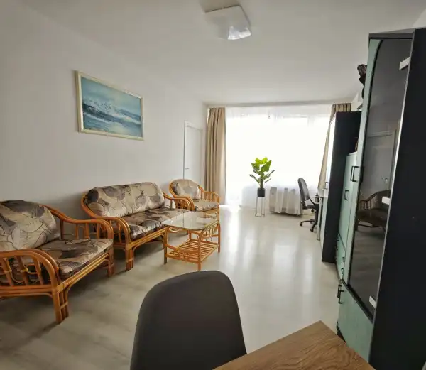 Kiadó tégla lakás, Szeged 2 szoba 52 m² 180 E Ft/hó