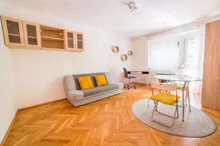 Kiadó tégla lakás, Szeged 1 szoba 140 E Ft/hó