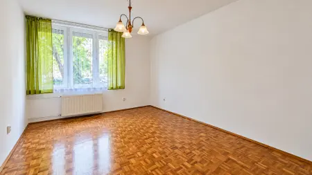 Kiadó tégla lakás, Szeged 1 szoba 37 m² 140 E Ft/hó