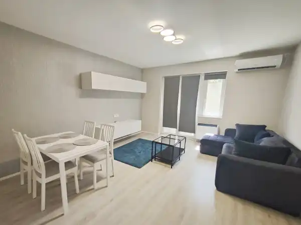 Kiadó tégla lakás, Szeged 2 szoba 57 m² 205 E Ft/hó