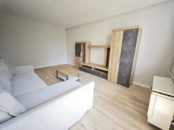 Kiadó tégla lakás, Szeged 2 szoba 54 m² 190 E Ft/hó