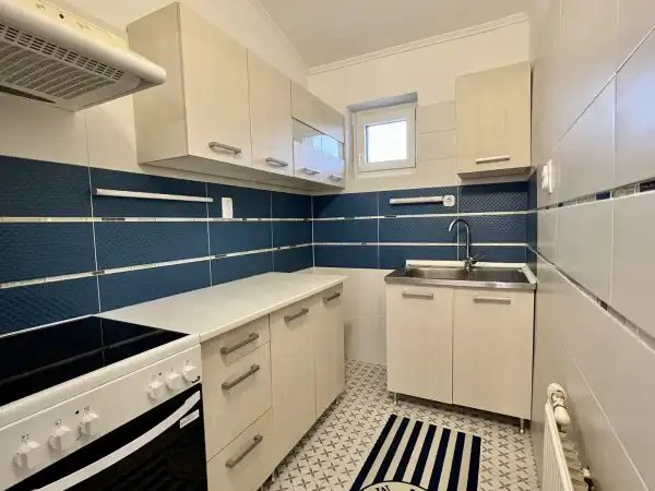 Kiadó tégla lakás, Székesfehérvár 1 szoba 50 m² 140 E Ft/hó