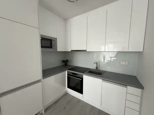 Kiadó tégla lakás, Székesfehérvár 2 szoba 44 m² 250 E Ft/hó