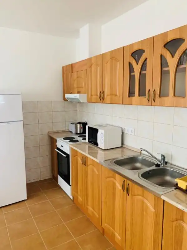 Kiadó tégla lakás, Tata 2 szoba 70 m² 220 E Ft/hó