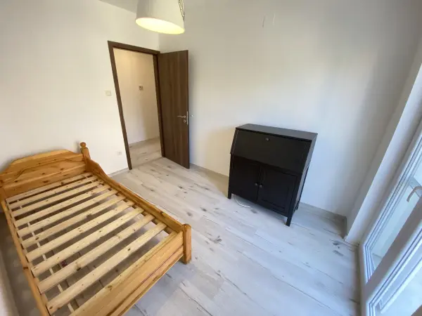Kiadó tégla lakás, Vác 1+2 szoba 63 m² 260 E Ft/hó
