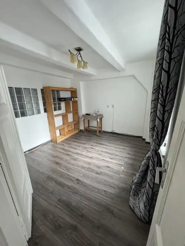 Kiadó tégla lakás, Vác 1 szoba 30 m² 130 E Ft/hó