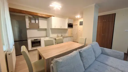 Kiadó tégla lakás, Vác 2 szoba 60 m² 250 E Ft/hó