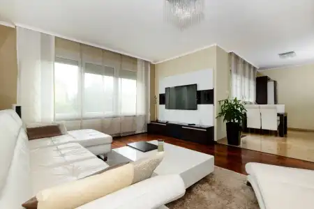 kiadó új építésű tégla lakás, Budapest, II. kerület