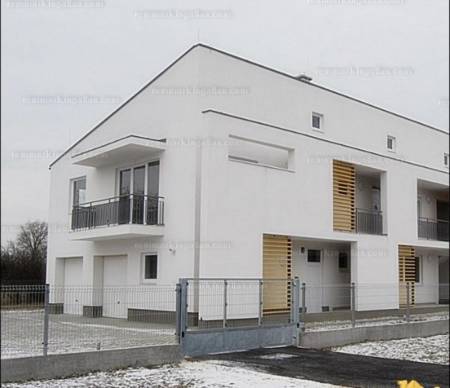kiadó újépítésű tégla lakás, Győr