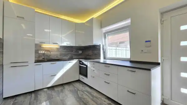 Kiadó újszerű családi ház, Dunaharaszti 3 szoba 85 m² 300 E Ft/hó