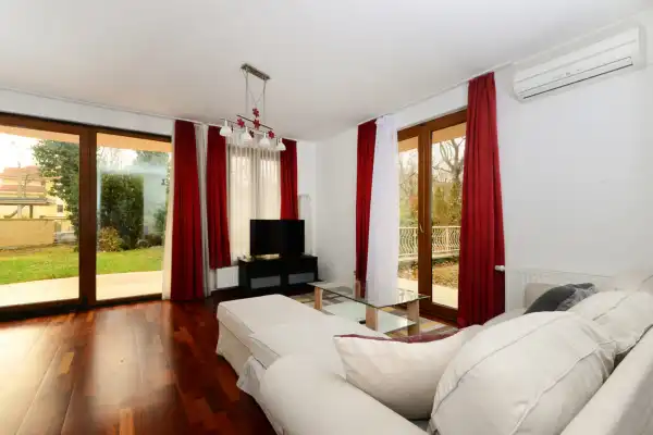 Kiadó újszerű tégla lakás, Budapest, II. kerület 3 szoba 87 m² 402 E Ft/hó