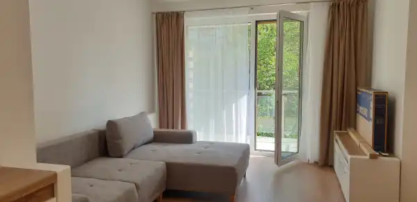 Kiadó újszerű tégla lakás, Budapest, III. kerület 2 szoba 47 m² 250 E Ft/hó