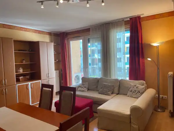 Kiadó újszerű tégla lakás, Budapest, IX. kerület 3+1 szoba 80 m² 370 E Ft/hó