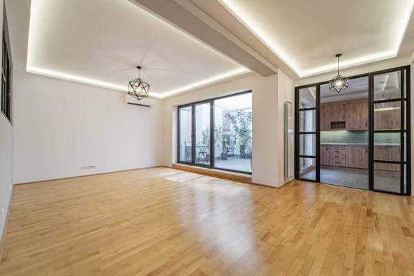 kiadó újszerű tégla lakás, Budapest, IX. kerület