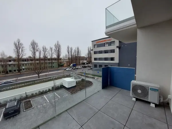 Kiadó újszerű tégla lakás, Budapest, XI. kerület 1 szoba 29 m² 235 E Ft/hó