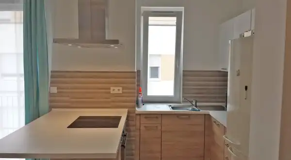 Kiadó újszerű tégla lakás, Budapest, XIII. kerület 2 szoba 45 m² 220 E Ft/hó