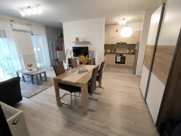 Kiadó újszerű tégla lakás, Mohács 2 szoba 60 m² 120 E Ft/hó