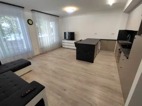 Kiadó újszerű tégla lakás, Mohács 2 szoba 50 m² 170 E Ft/hó
